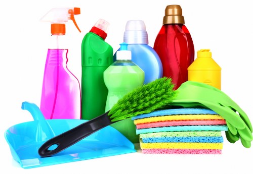 Carpet cleaning team with safety equipment and insured service in North Ockendon